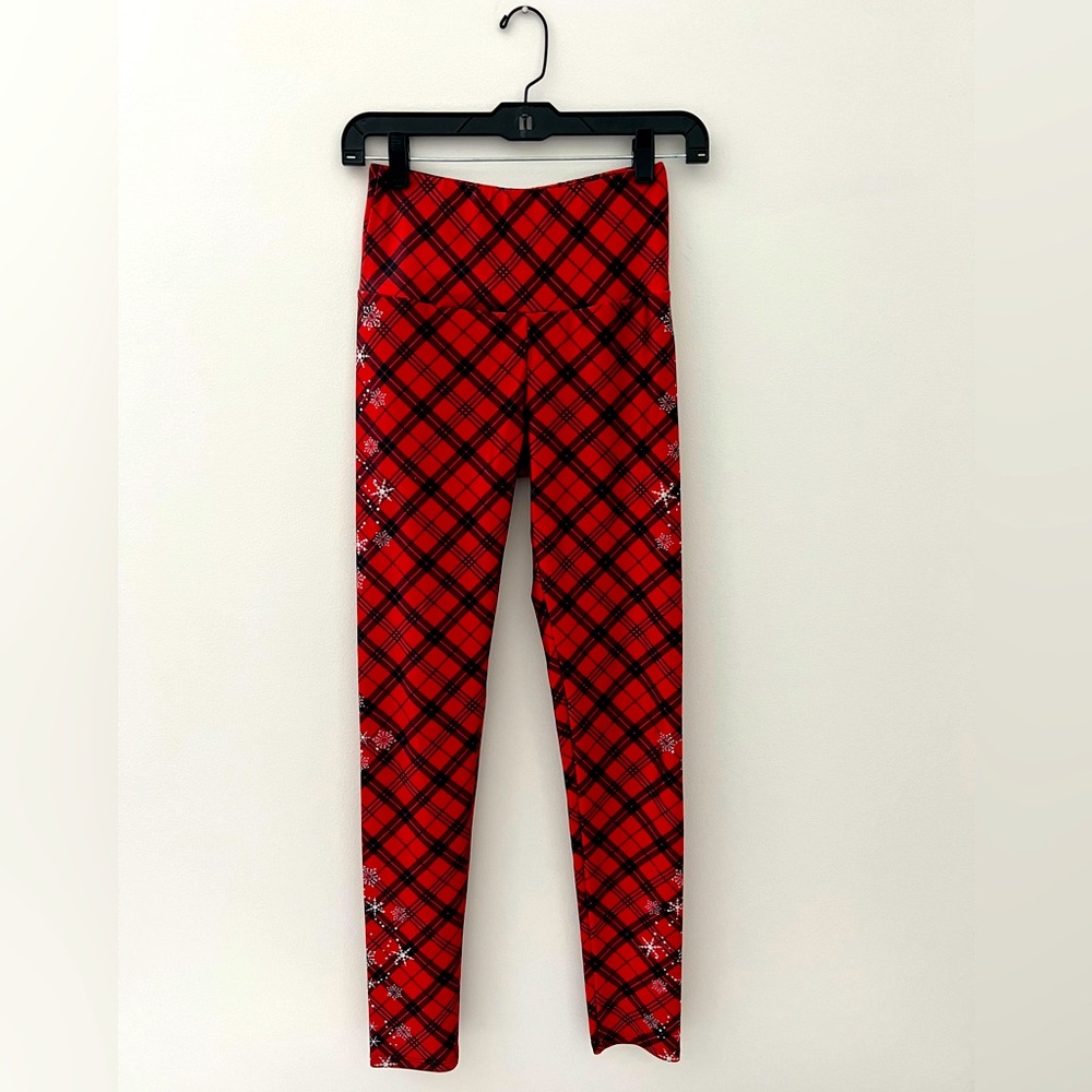 Goldsheep Holiday Red Plaid Snowflake Leggings, size small, perfect condition!